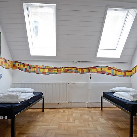 Lol Boutique Hostel City Center Budapest Bagian luar foto