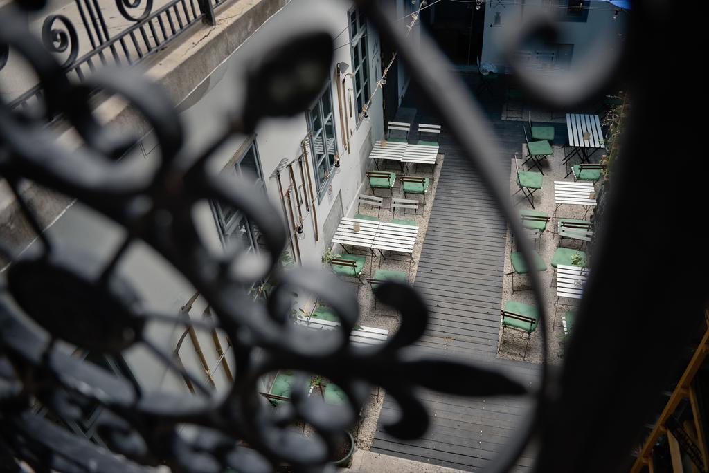 Lol Boutique Hostel City Center Budapest Bagian luar foto