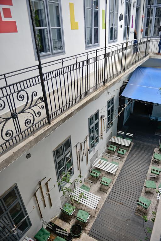 Lol Boutique Hostel City Center Budapest Bagian luar foto