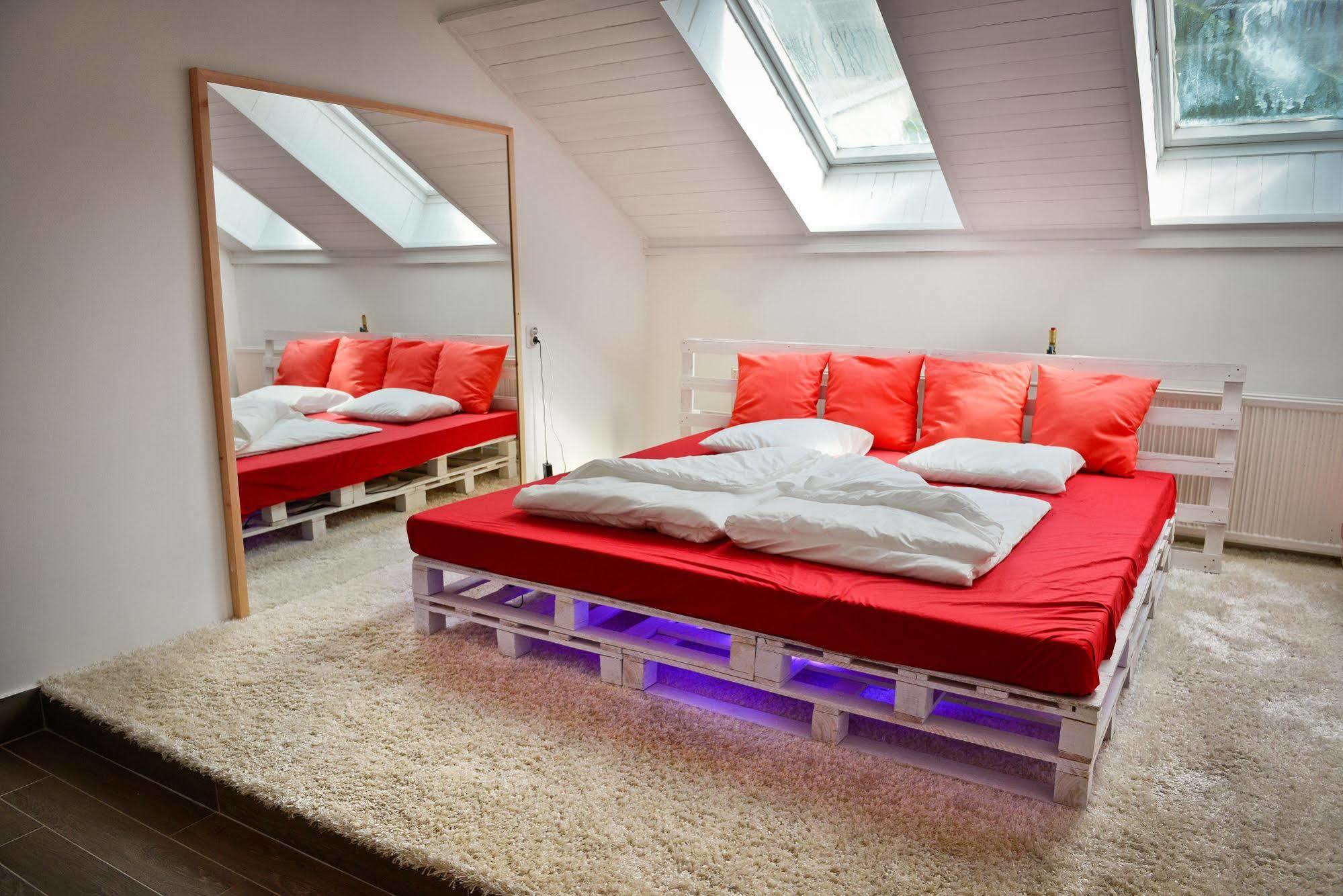 Lol Boutique Hostel City Center Budapest Bagian luar foto