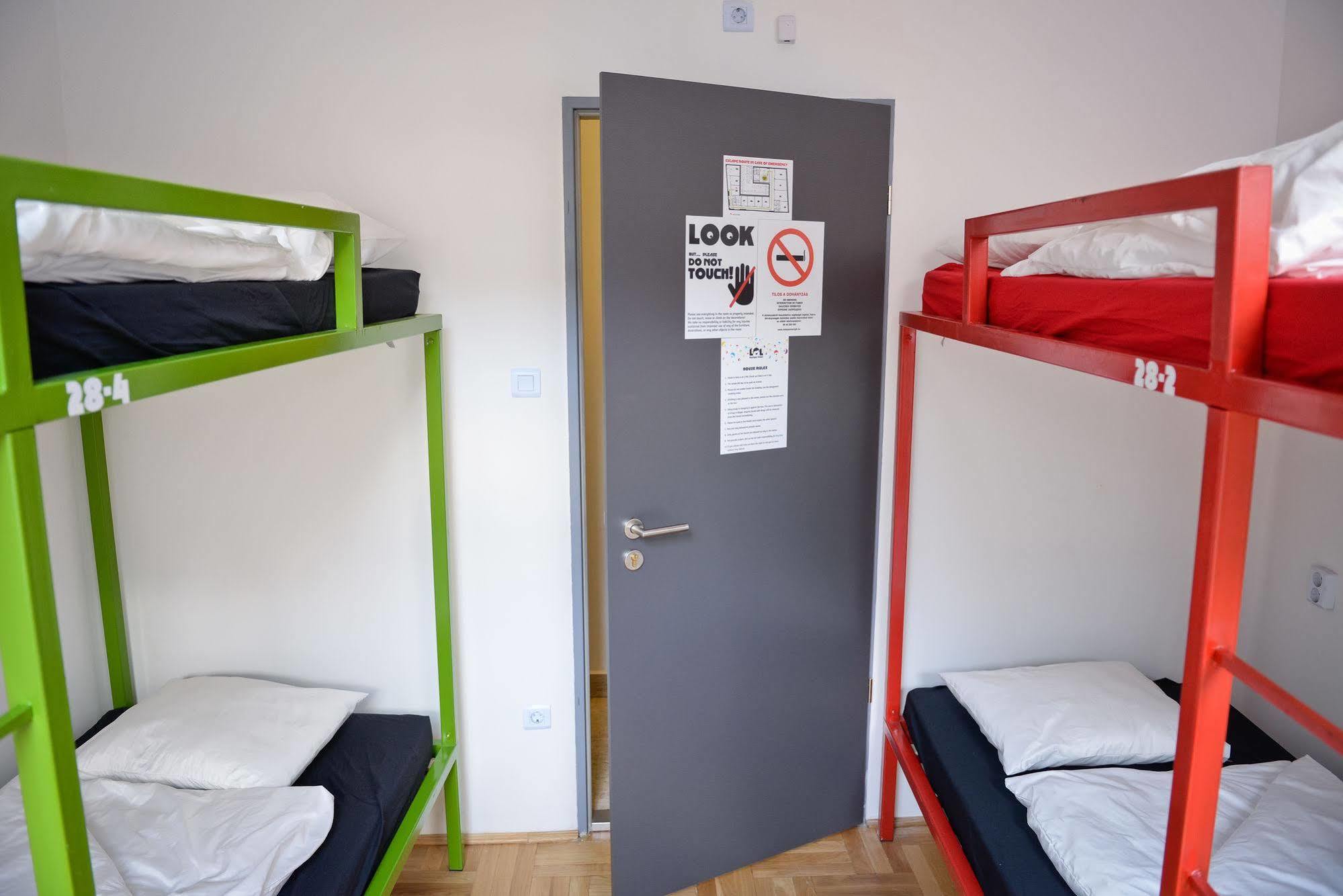 Lol Boutique Hostel City Center Budapest Bagian luar foto