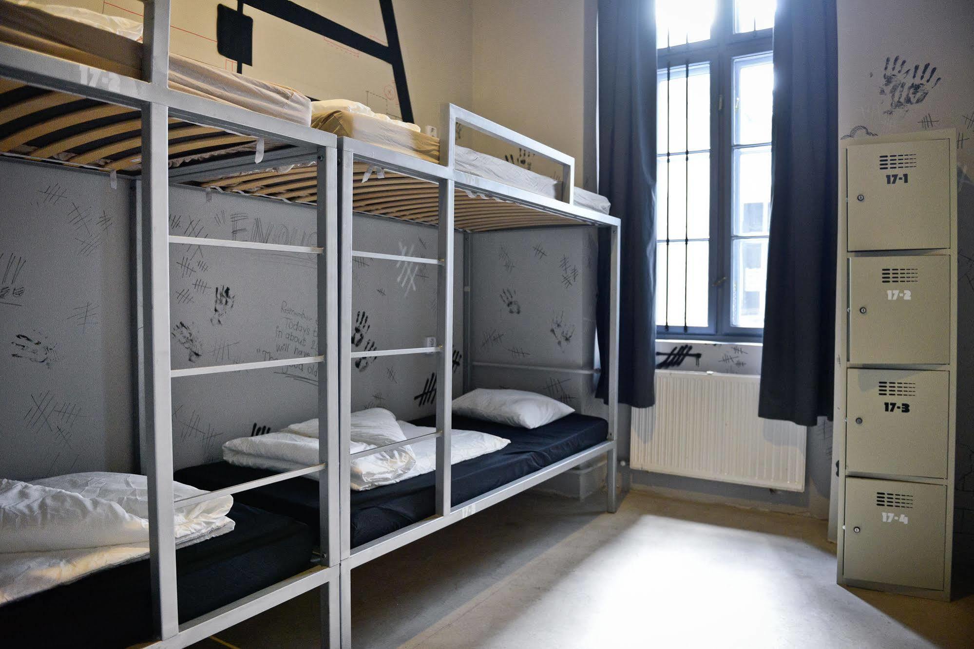 Lol Boutique Hostel City Center Budapest Bagian luar foto
