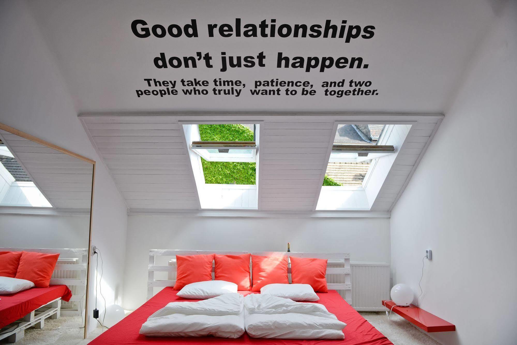 Lol Boutique Hostel City Center Budapest Bagian luar foto