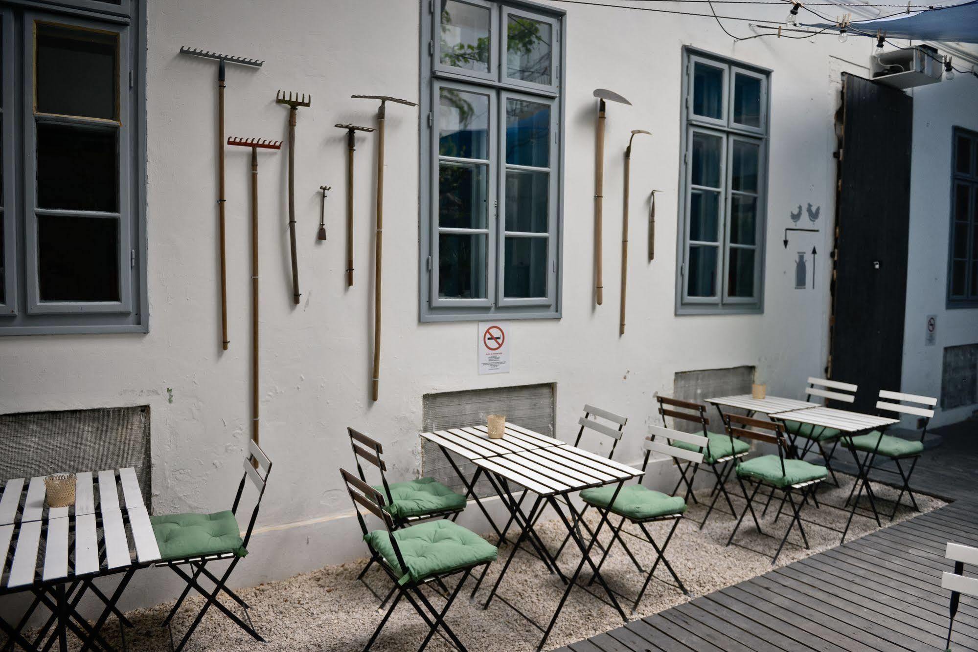 Lol Boutique Hostel City Center Budapest Bagian luar foto
