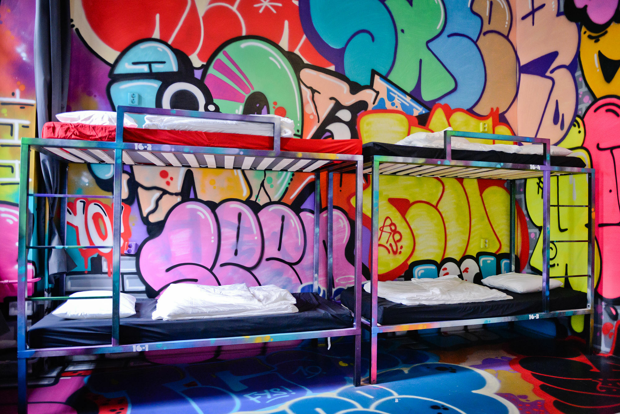 Lol Boutique Hostel City Center Budapest Bagian luar foto